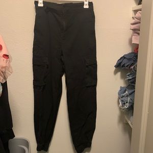 forever 21 black cargo pants size medium